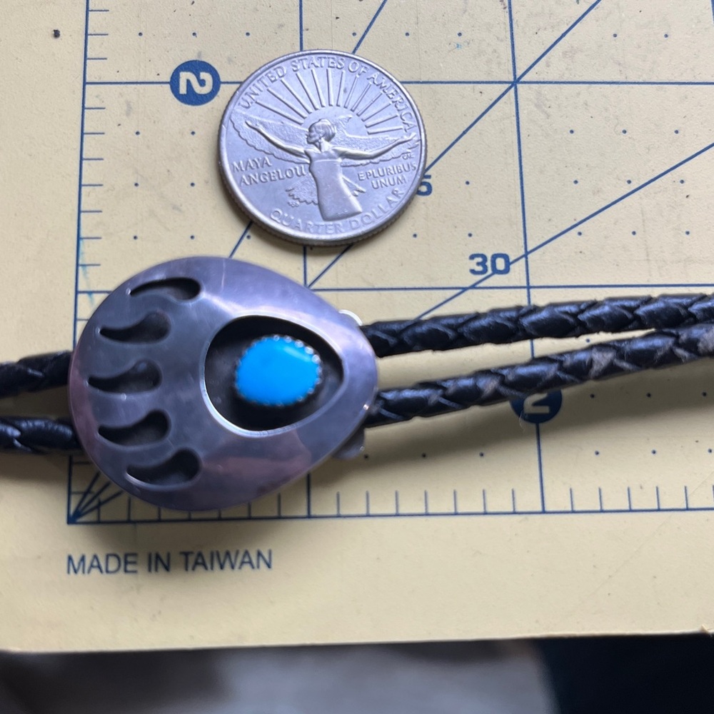 Sterling silver Turquoise Native American Bear Paw Bolo Tie - Picture 9 of 10